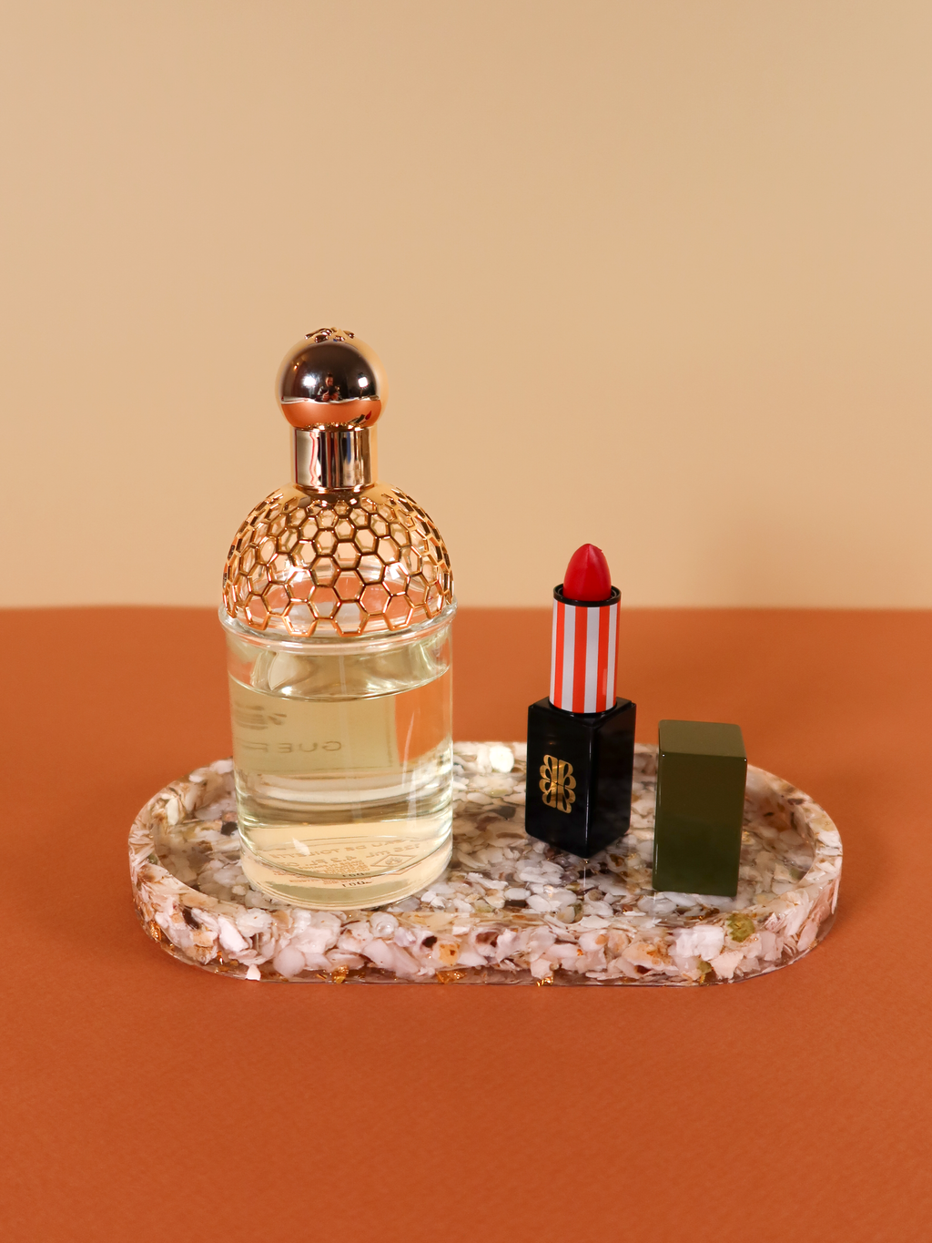 PLATEAU ESSENTIELS DE BEAUTÉ